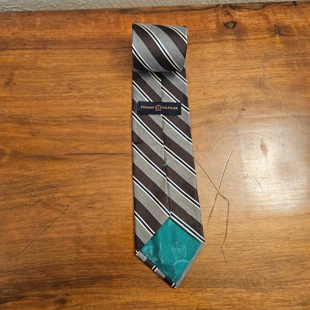 NWT Tommy‎ Hilfiger Striped 100% Silk Tie Gray Brown Blue White Beige